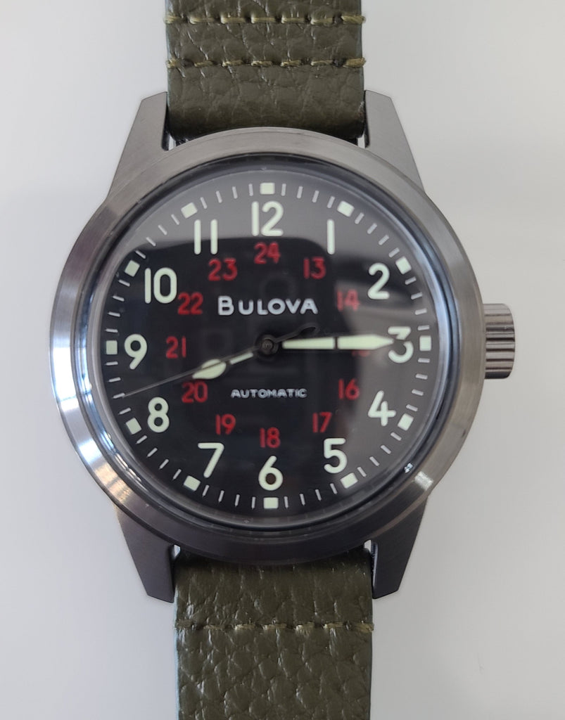 Pre-owned Bulova Hack Watch 98A255