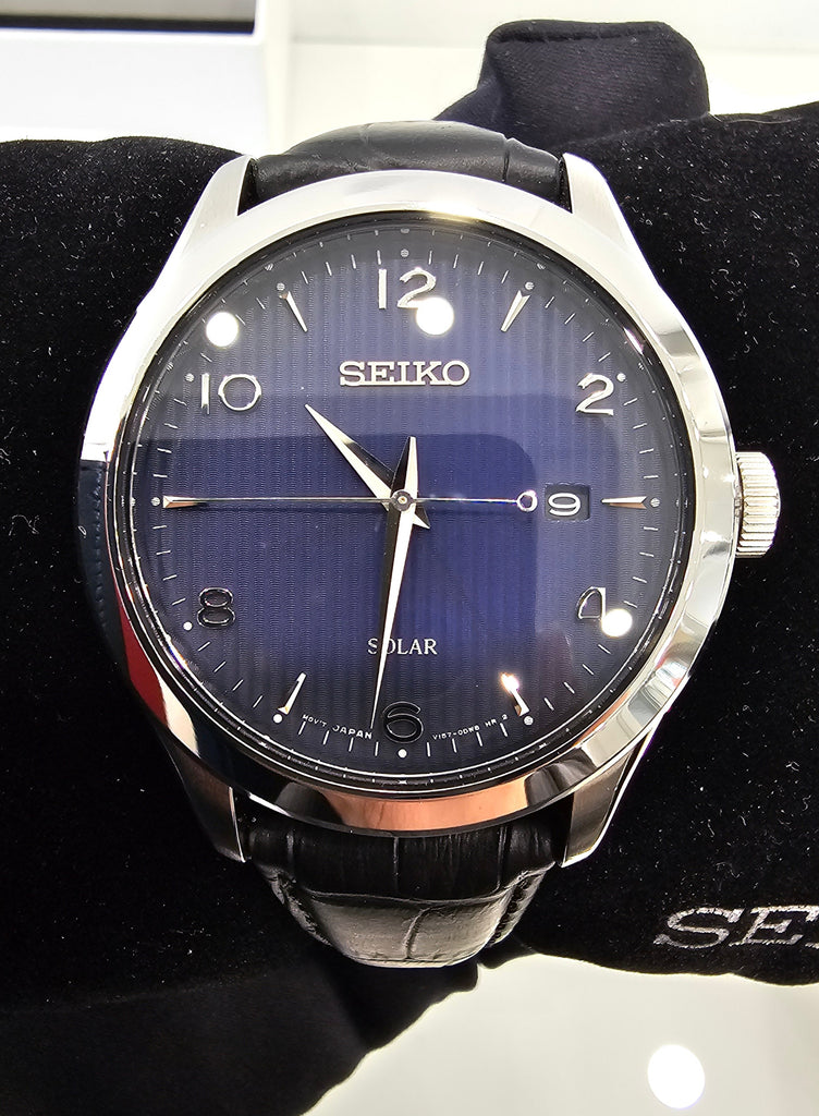 Pre-owned Seiko Solar SNE491