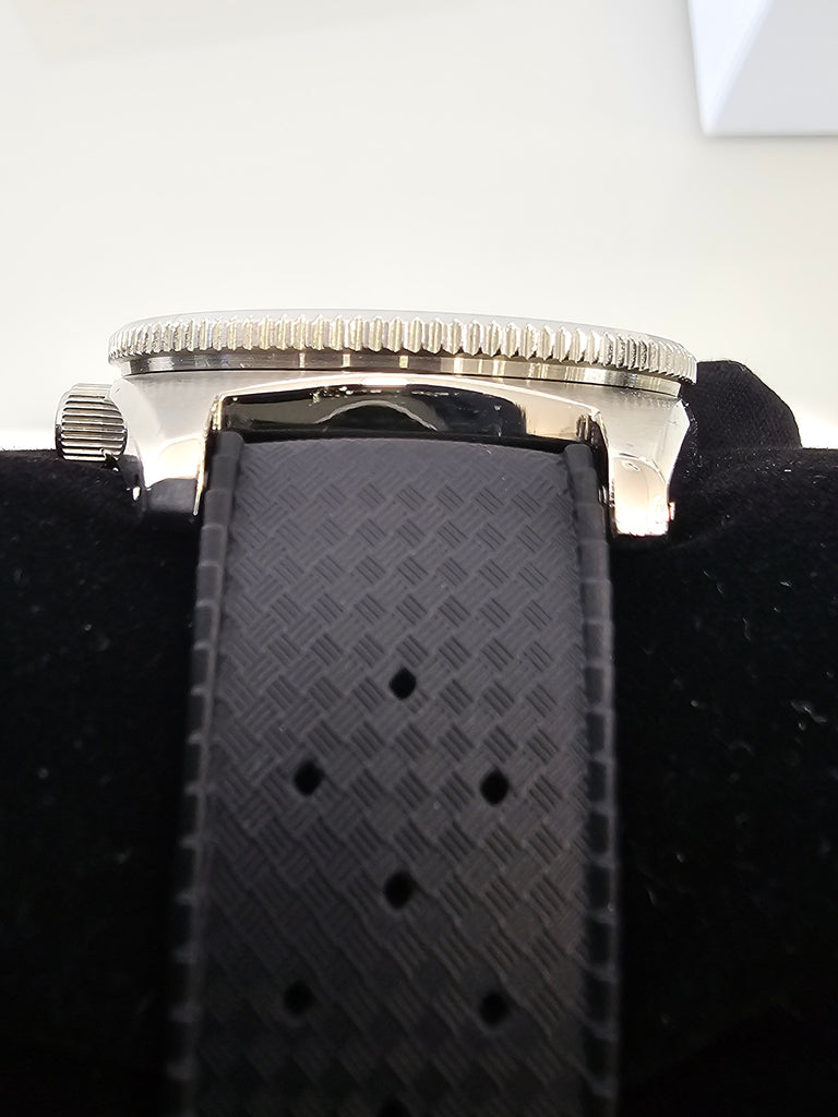 Pre-owned Seiko Prospex 62Mas SPB143J1