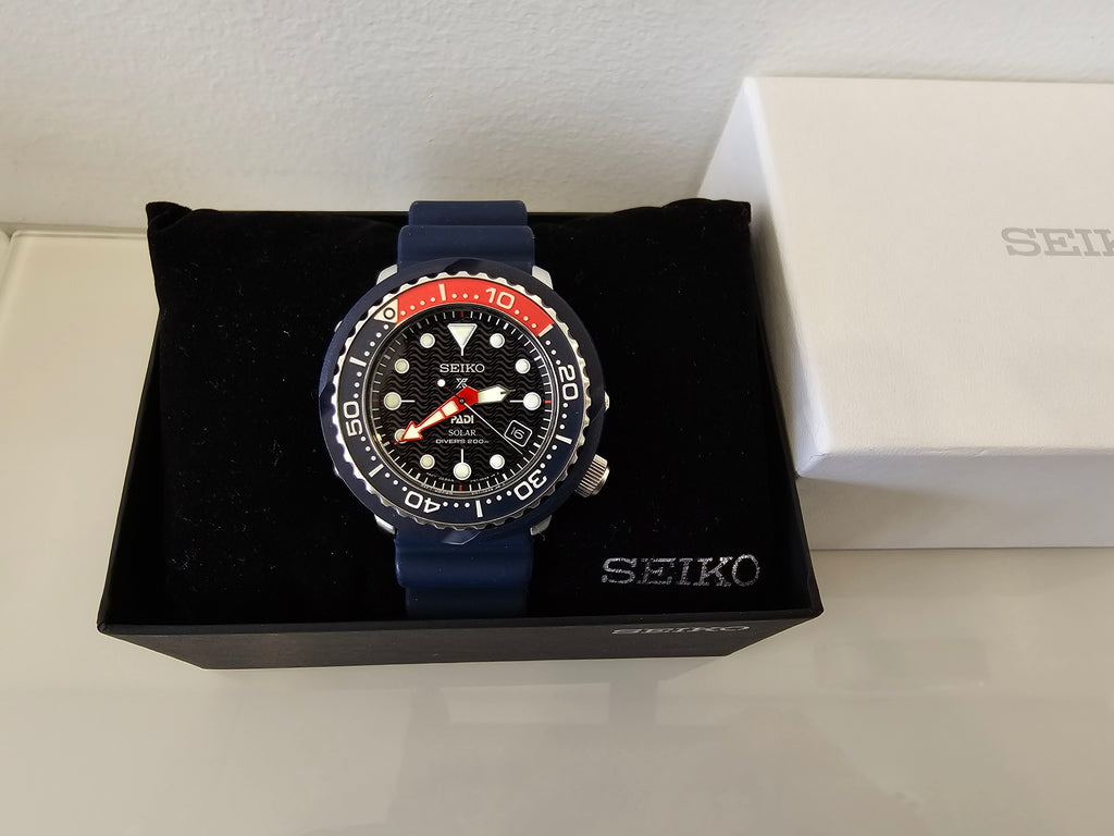 Pre-owned Seiko Solar Tuna SNE499P1