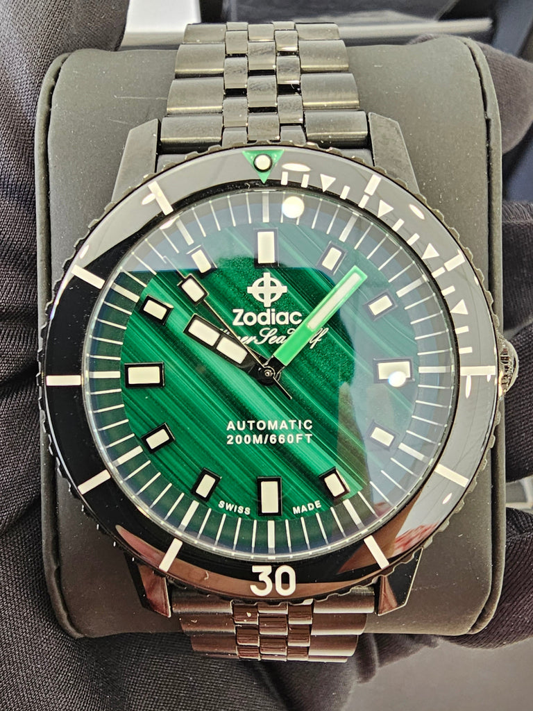 Pre-owned Zodiac Compression Diver Malachite Watch ZO9314
